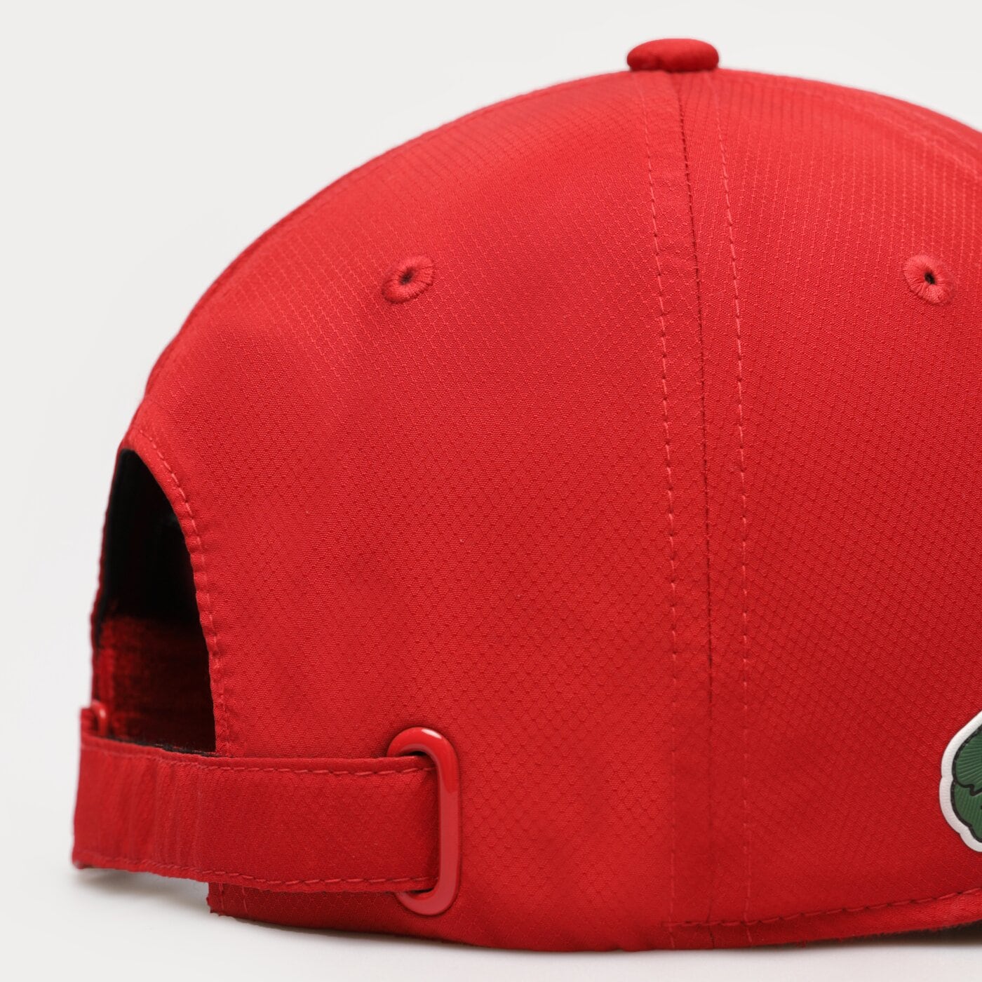 Дамска шапка с козирка LACOSTE ШАПКА CAP RED rk2662hen цвят червен