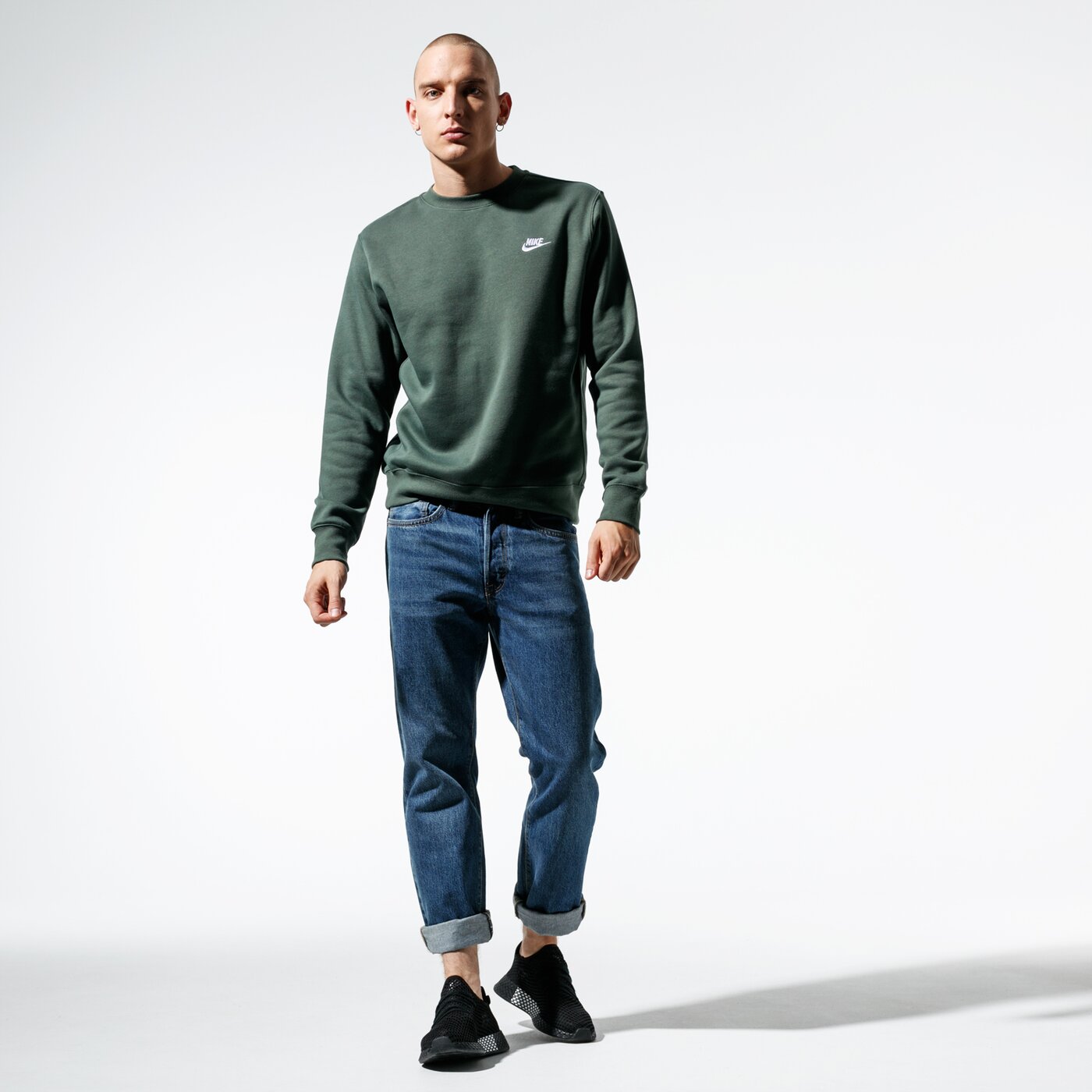 Мъжки суичър NIKE СУИТЧЪР SPORTSWEAR CLUB bv2662-370 цвят каки