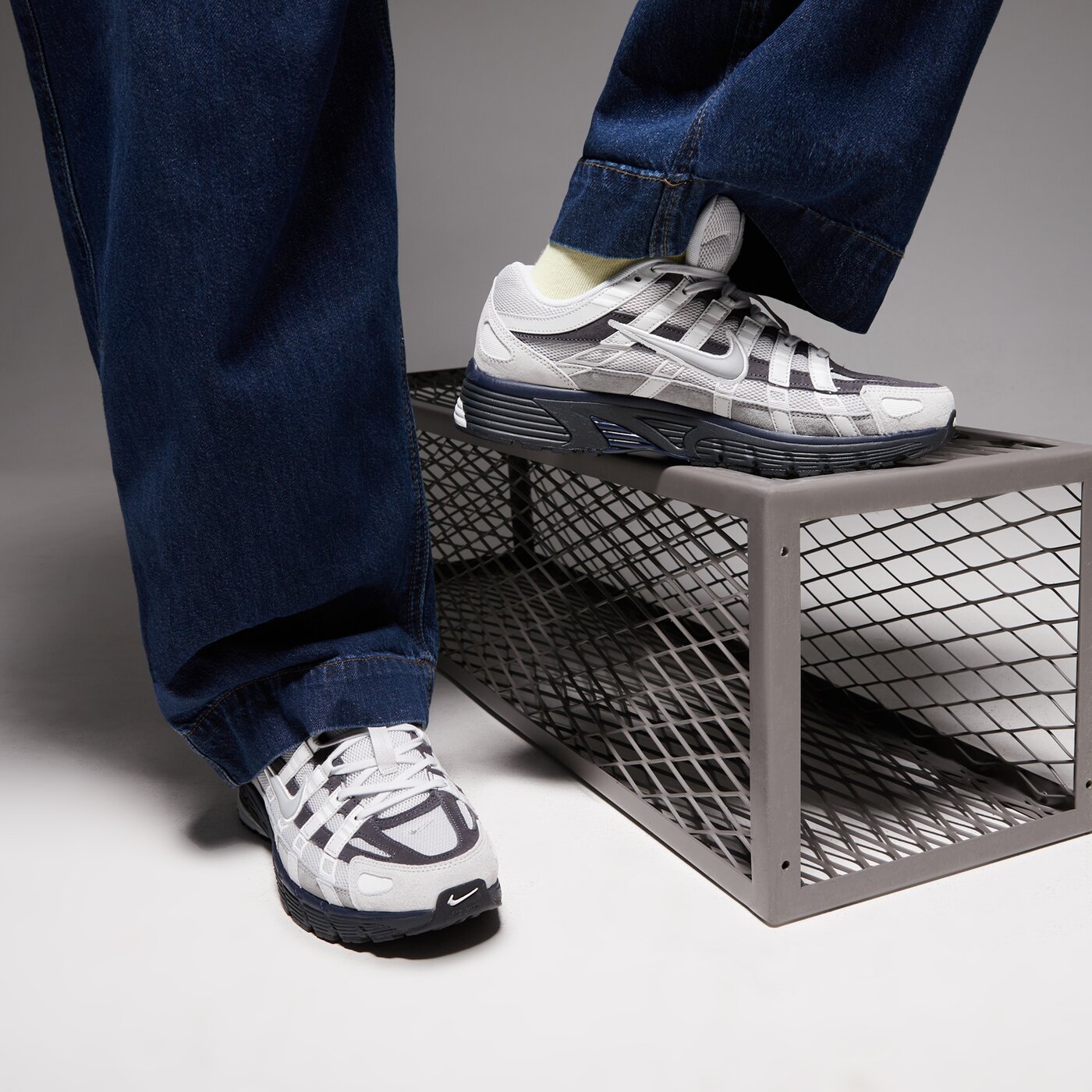 Мъжки маратонки NIKE P-6000 ib3081-001 цвят сив