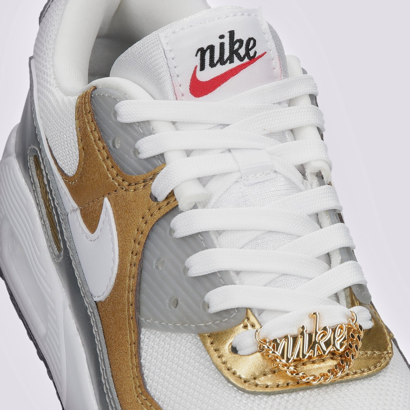 Дамски маратонки NIKE AIR MAX 90 SE dj6208-100 цвят бял