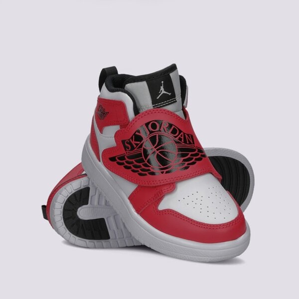 Детски маратонки SKY JORDAN 1  bq7197-106 цвят бял