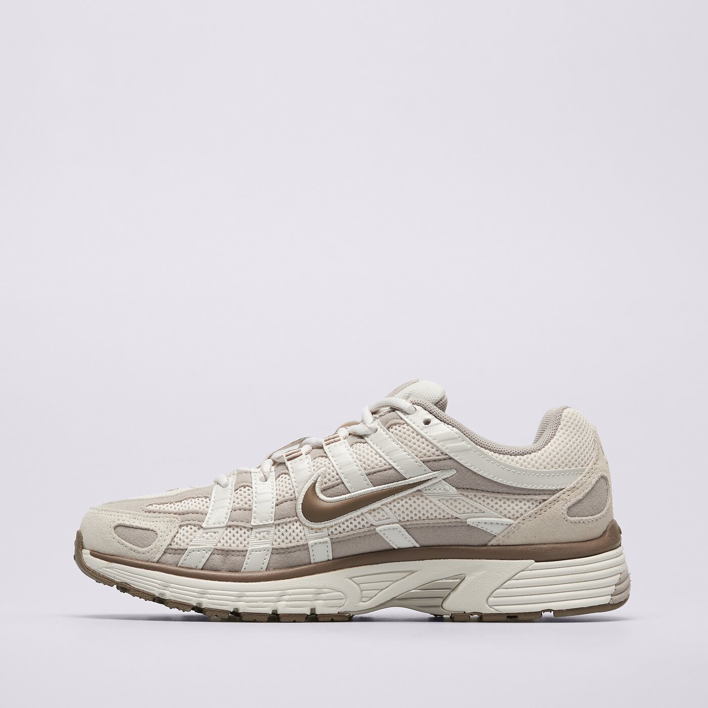 Дамски маратонки NIKE W P-6000  hv6353-001 цвят бежов