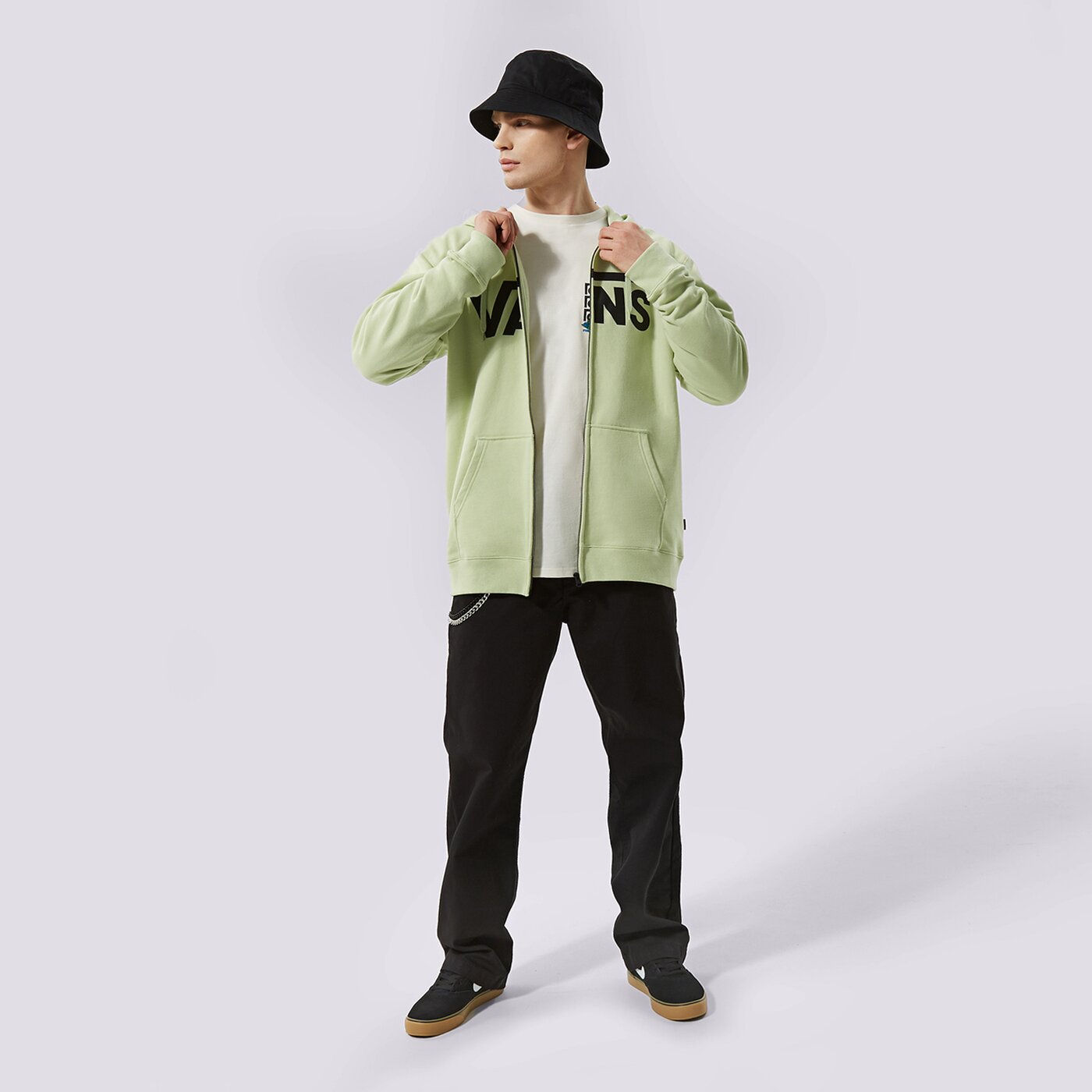 Мъжки суичър VANS СУИТЧЪР СЪС ЗАКОПЧАВАНЕ С КАЧУЛКА   MN VANS CLASSIC ZIP vn0a456cysj1 цвят зелен