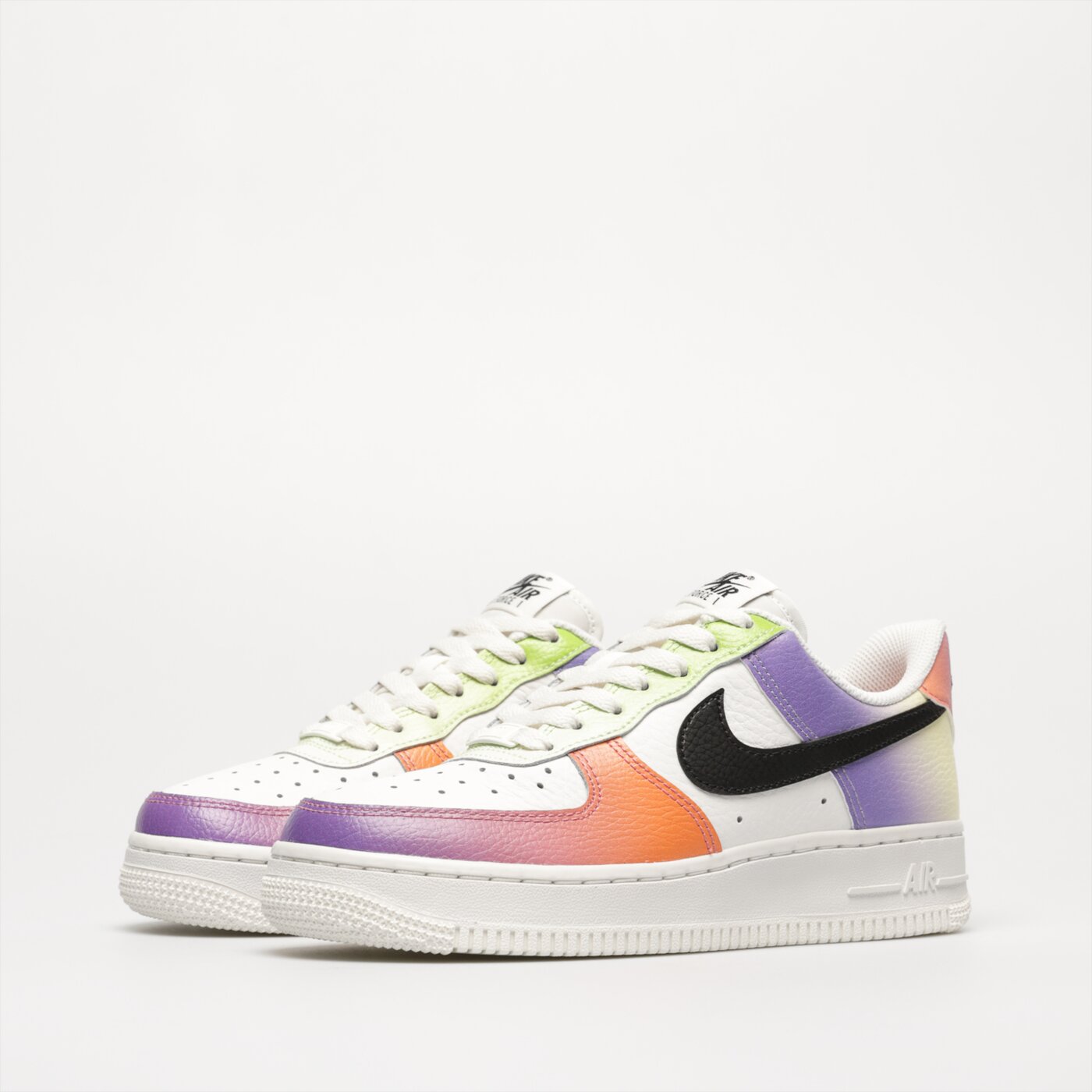 Дамски маратонки NIKE WMNS AIR FORCE 1 LO '07 fd0801-100 цвят многоцветен