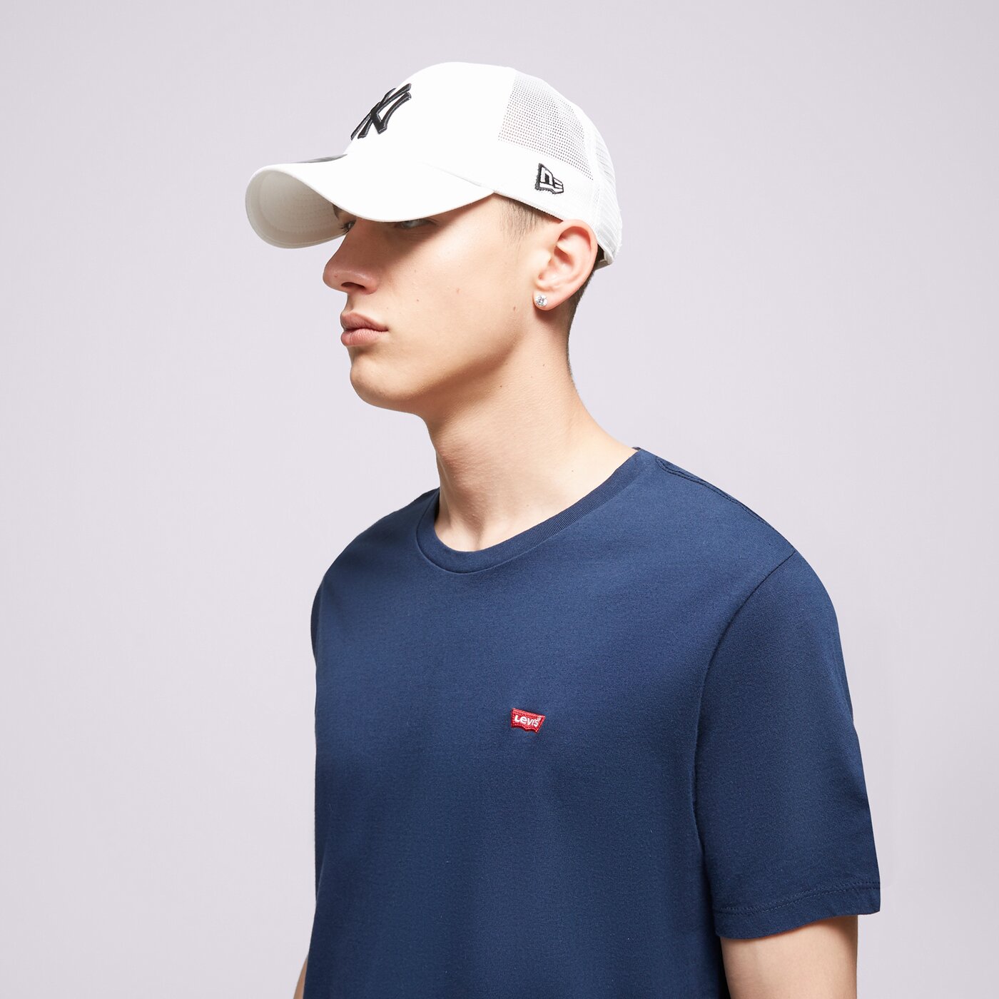 Мъжка тениска LEVI'S ТЕНИСКА SS ORIGINAL HM TEE 56605-0017 цвят тъмносин