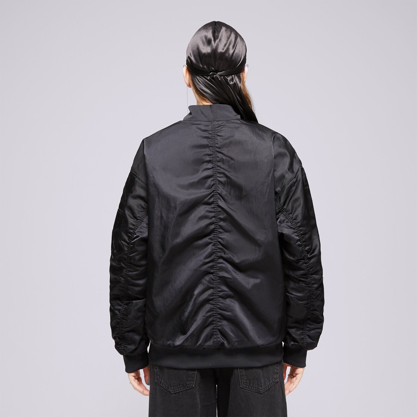 Дамско преходно яке NIKE ЯКЕ W NSW NIKE VRSTY BMBR JKT dv7876-010 цвят черен