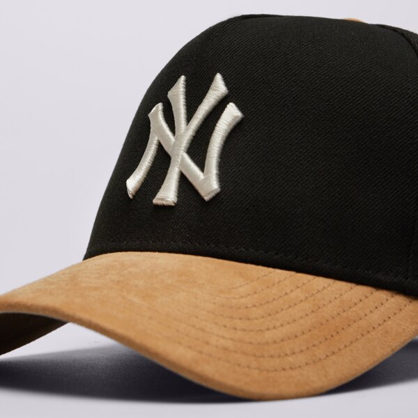 Мъжка шапка с козирка NEW ERA ШАПКА SUEDE VISOR EFRAME NYY NEW YORK YANKEES 60759008 цвят черен