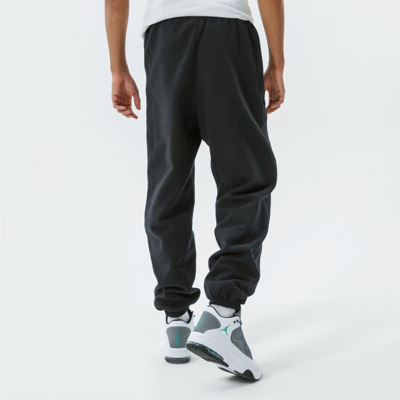 Мъжки панталони NIKE ПАНТАЛОНИ CHI M NK PANT FLC CTS GX 75 NBA db1536-010 цвят черен