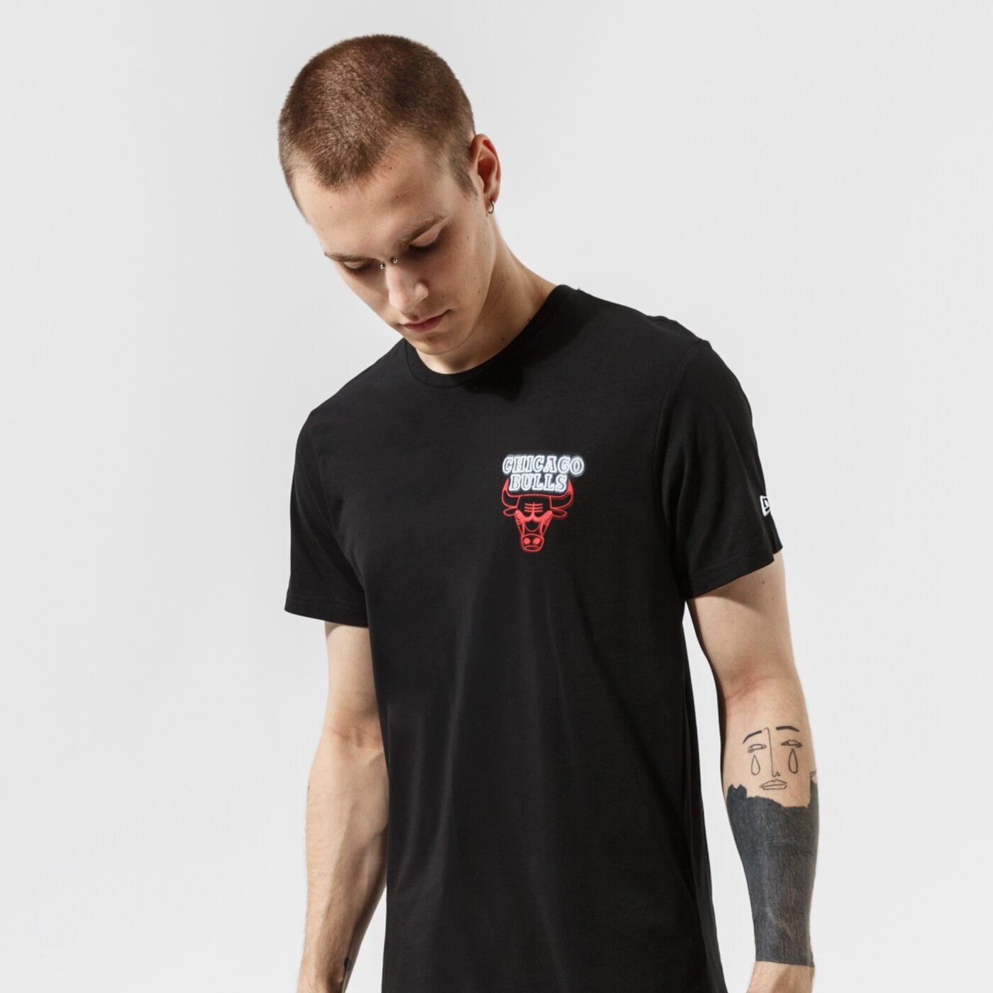 Мъжка тениска NEW ERA ТЕНИСКА NBA NEON TEE CHIBUL BLK 12827212 цвят черен