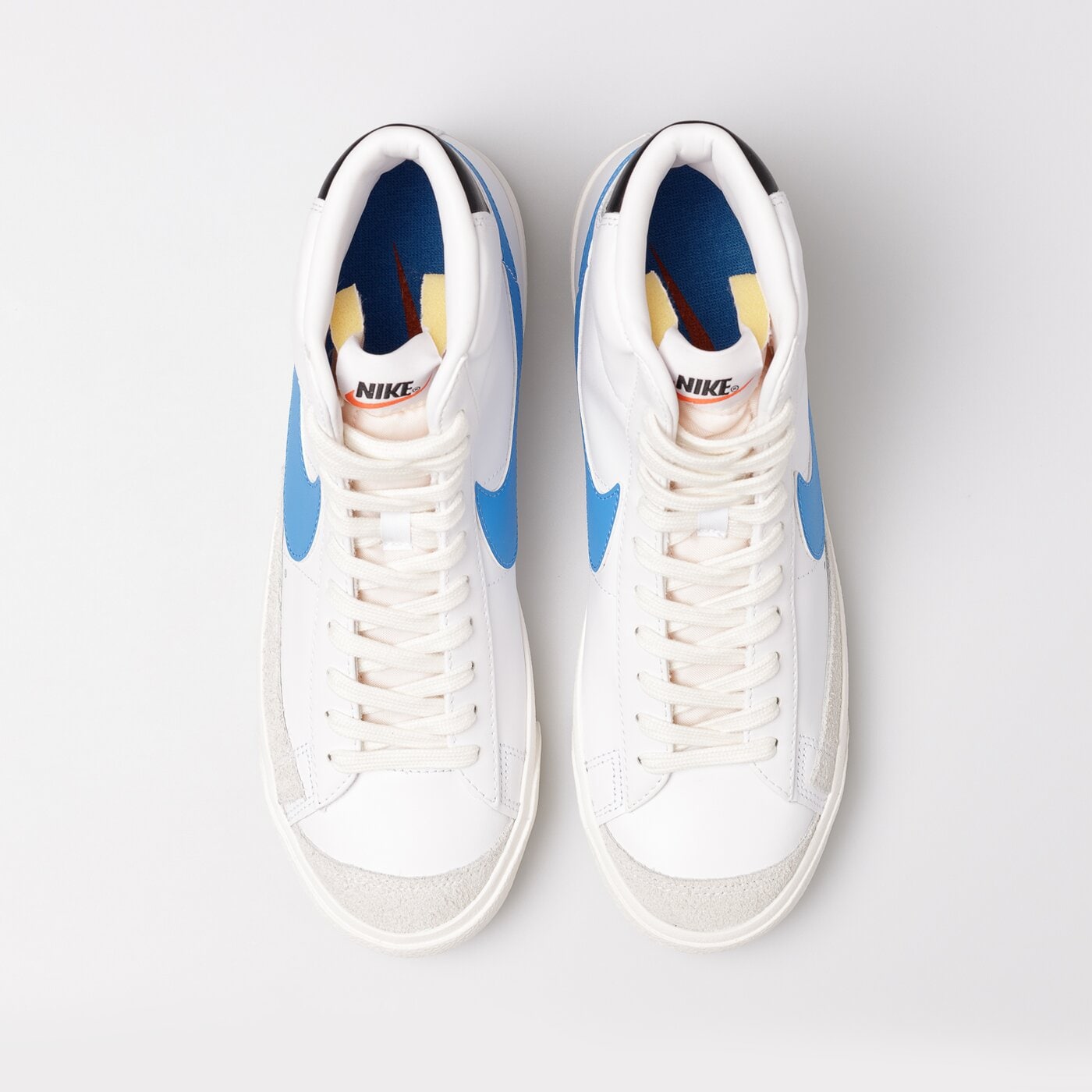 Мъжки маратонки NIKE BLAZER MID '77 bq6806-118 цвят бял