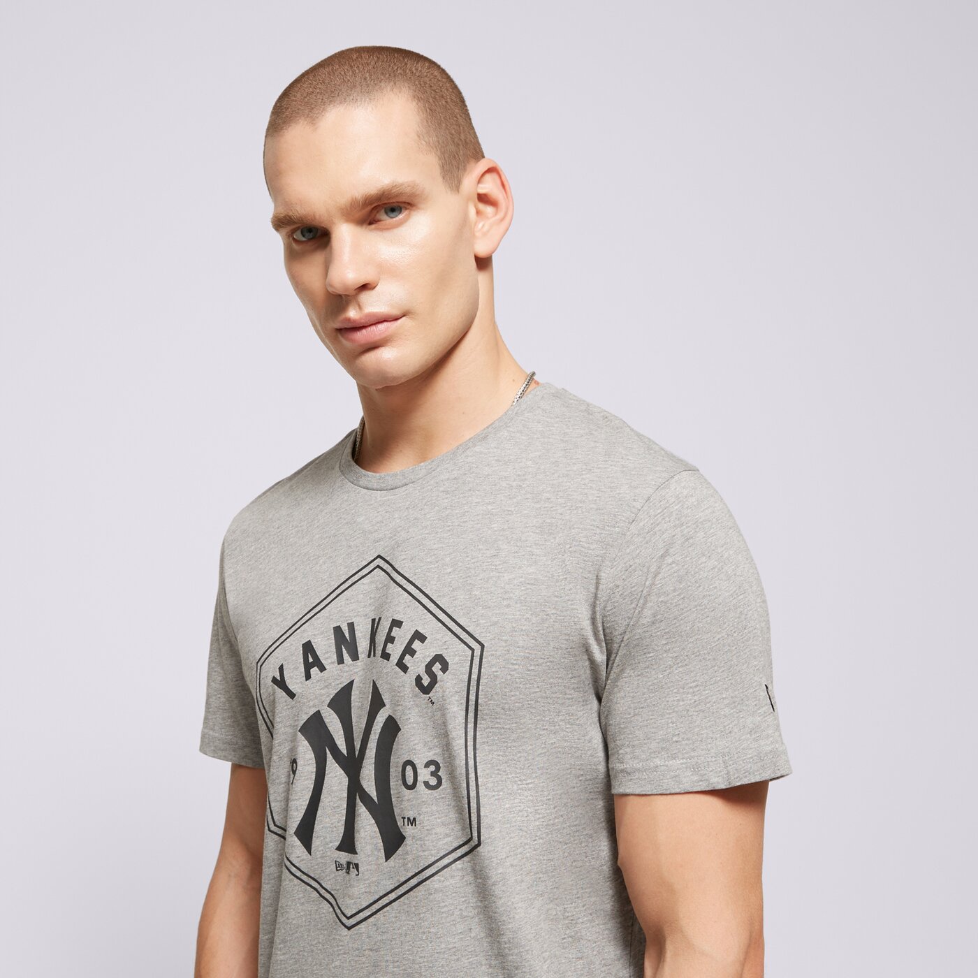 Мъжка тениска NEW ERA ТЕНИСКА TEE NYY GRH 13051083 цвят сив