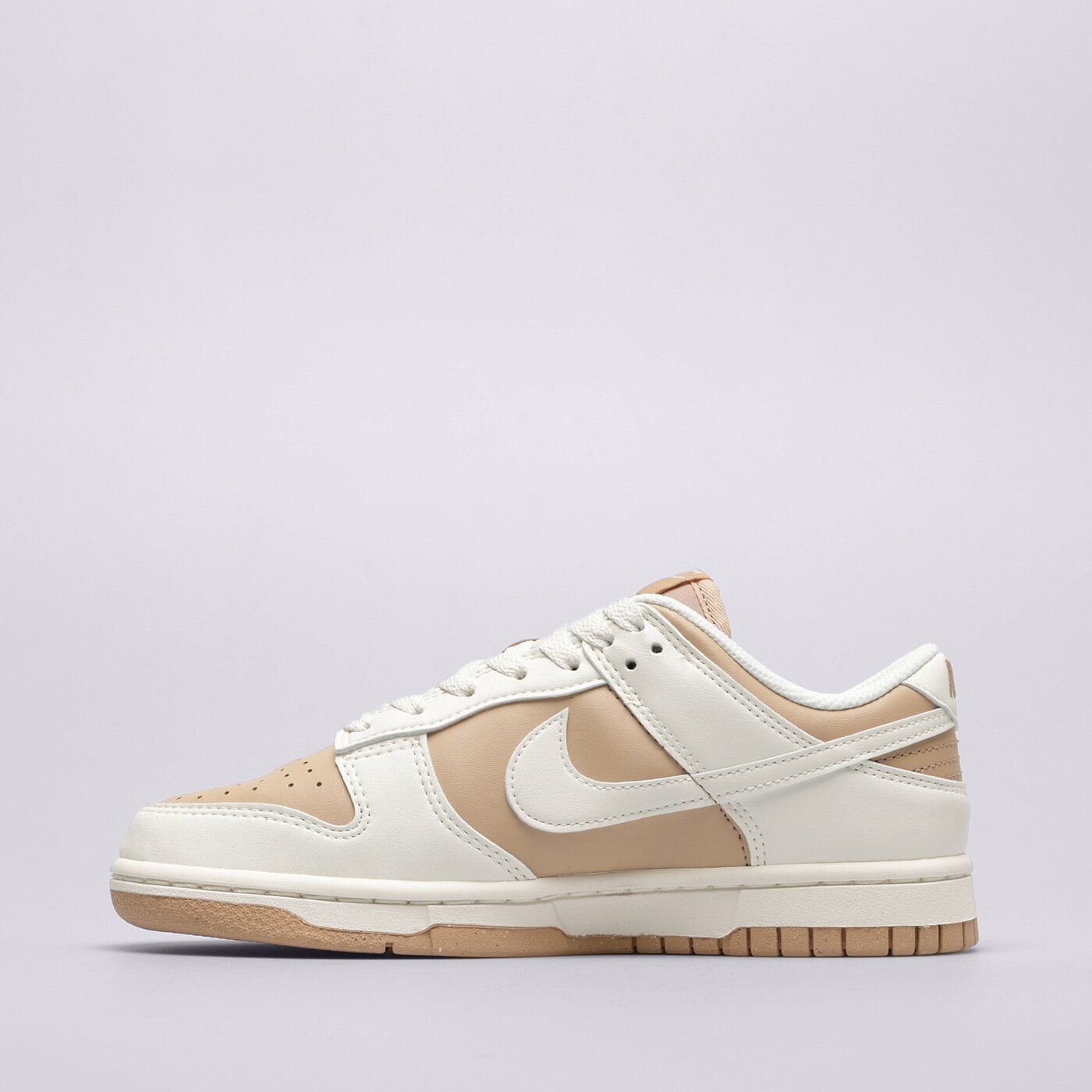 Дамски маратонки NIKE DUNK LOW NEXT NATURE  dd1873-200 цвят бежов