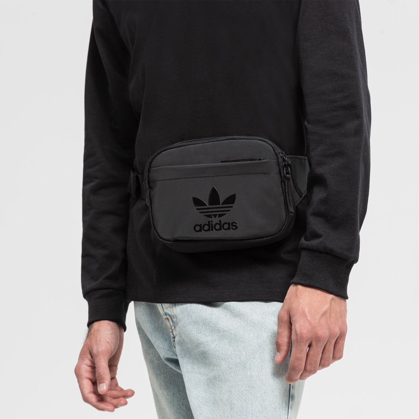 Дамска чанта за кръст ADIDAS ЧАНТА WAISTBAG hd7194 цвят черен