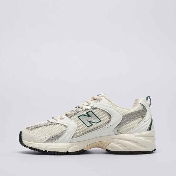 Дамски маратонки NEW BALANCE 530 mr530sx цвят бял