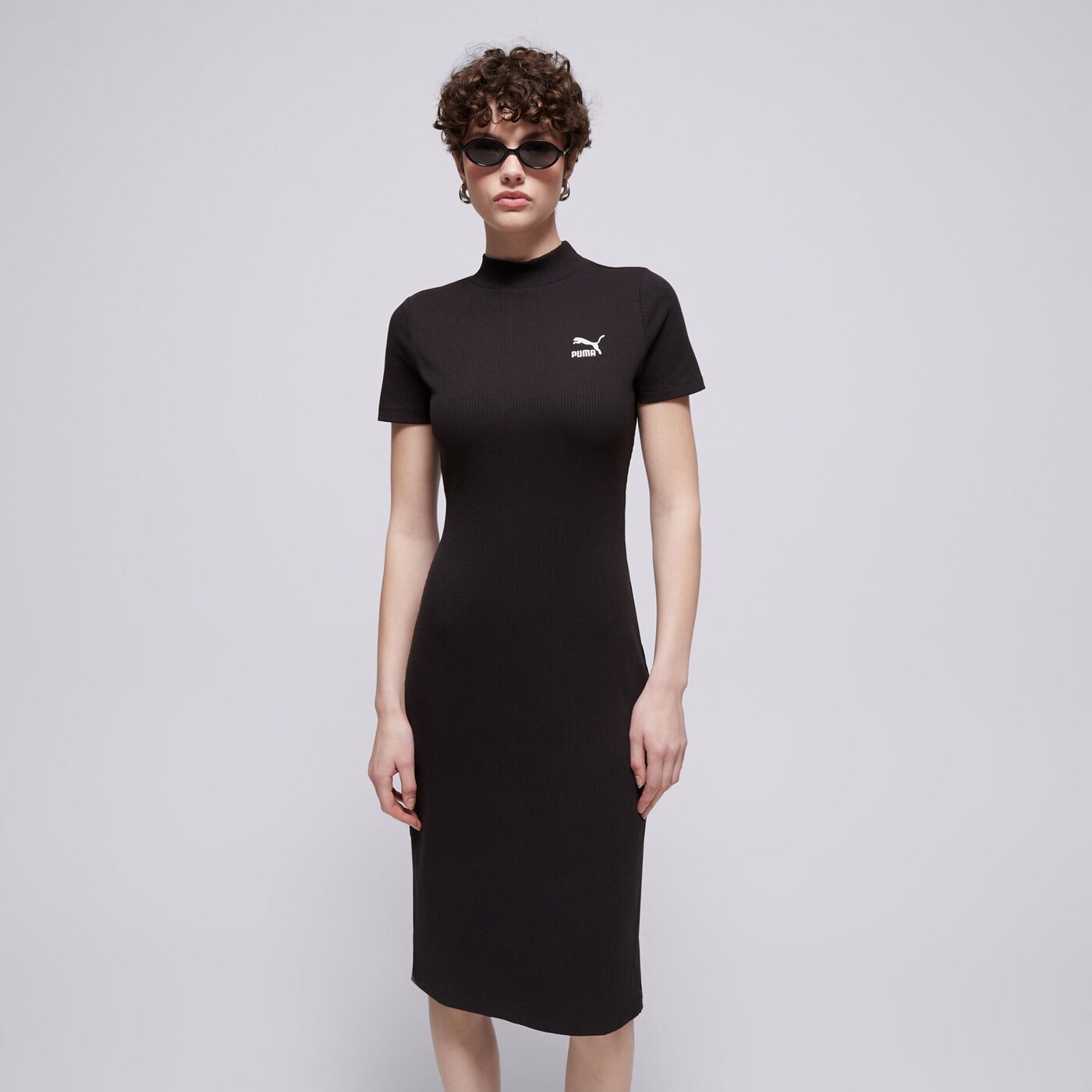 Дамски PUMA РОКЛЯ CLASSICS RIBBED 62425601 цвят черен