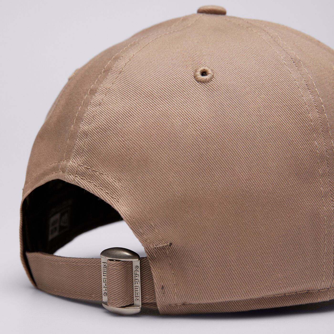 Дамска шапка с козирка NEW ERA ШАПКА LE 940 NYY NEW YORK YANKEES 60435207 цвят кафяв