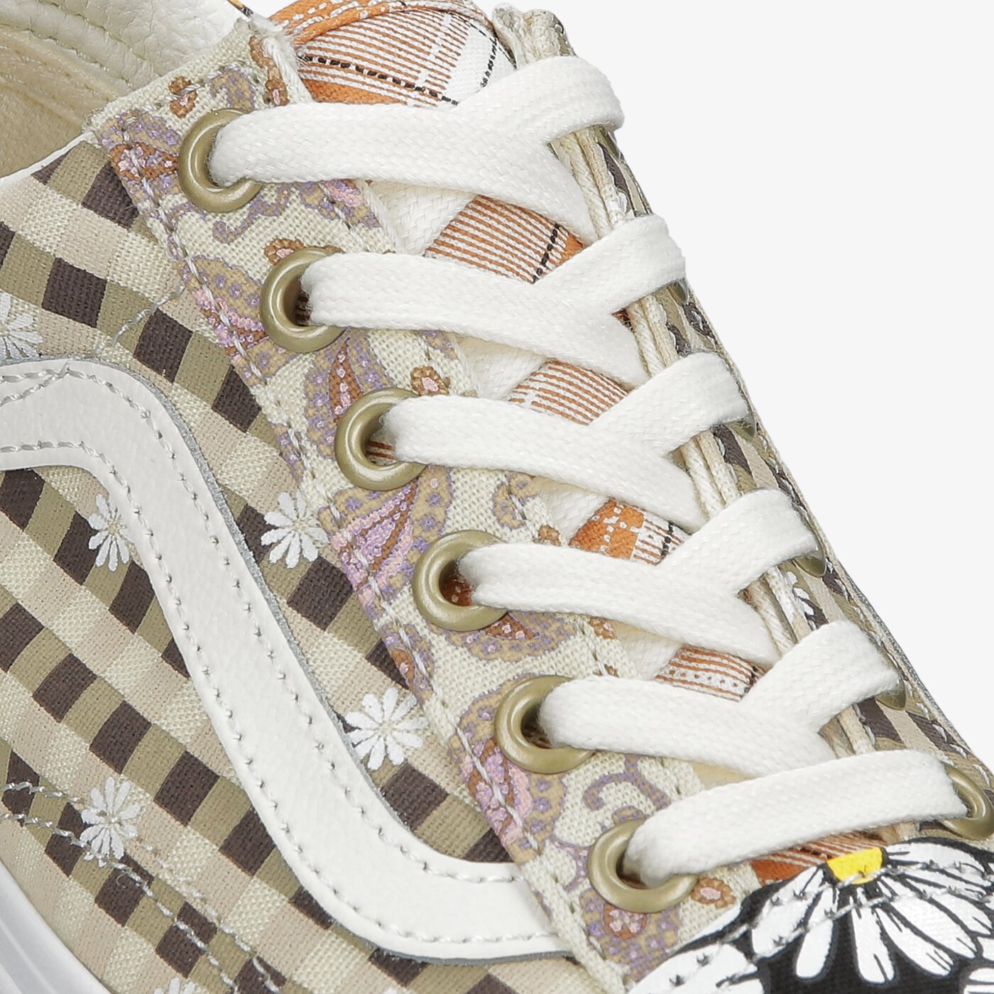 Дамски маратонки VANS UA OLD SKOOL vn0a7q2j4201 цвят многоцветен