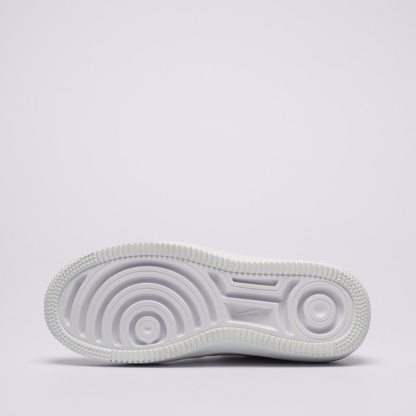 Дамски маратонки NIKE W AF1 PLT.AF.ORM  fj2986-100 цвят бял