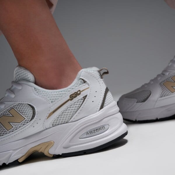 Детски маратонки NEW BALANCE 530  gr530so цвят бял