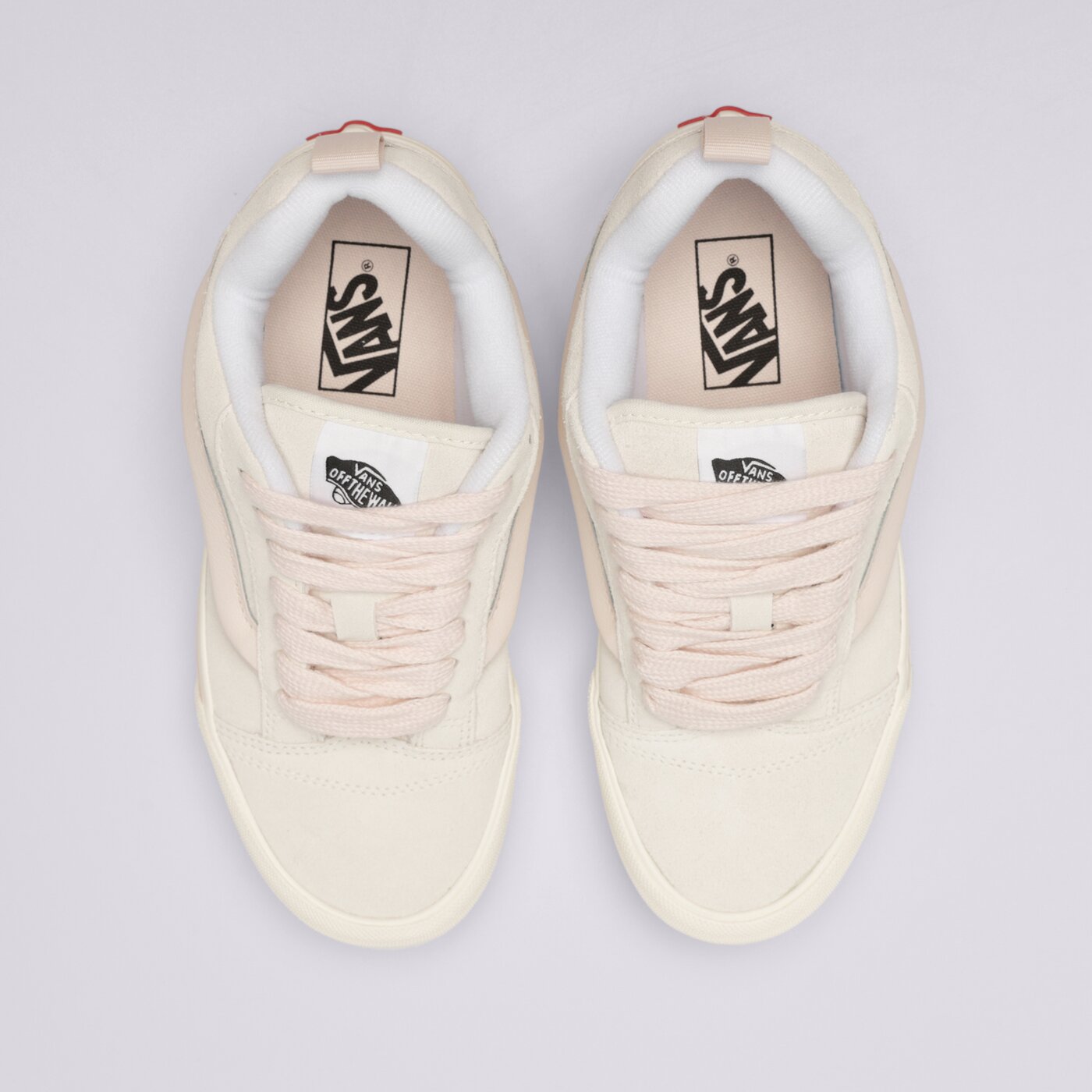 Дамски маратонки VANS KNU SKOOL  vn0009qcpnk1 цвят кремав