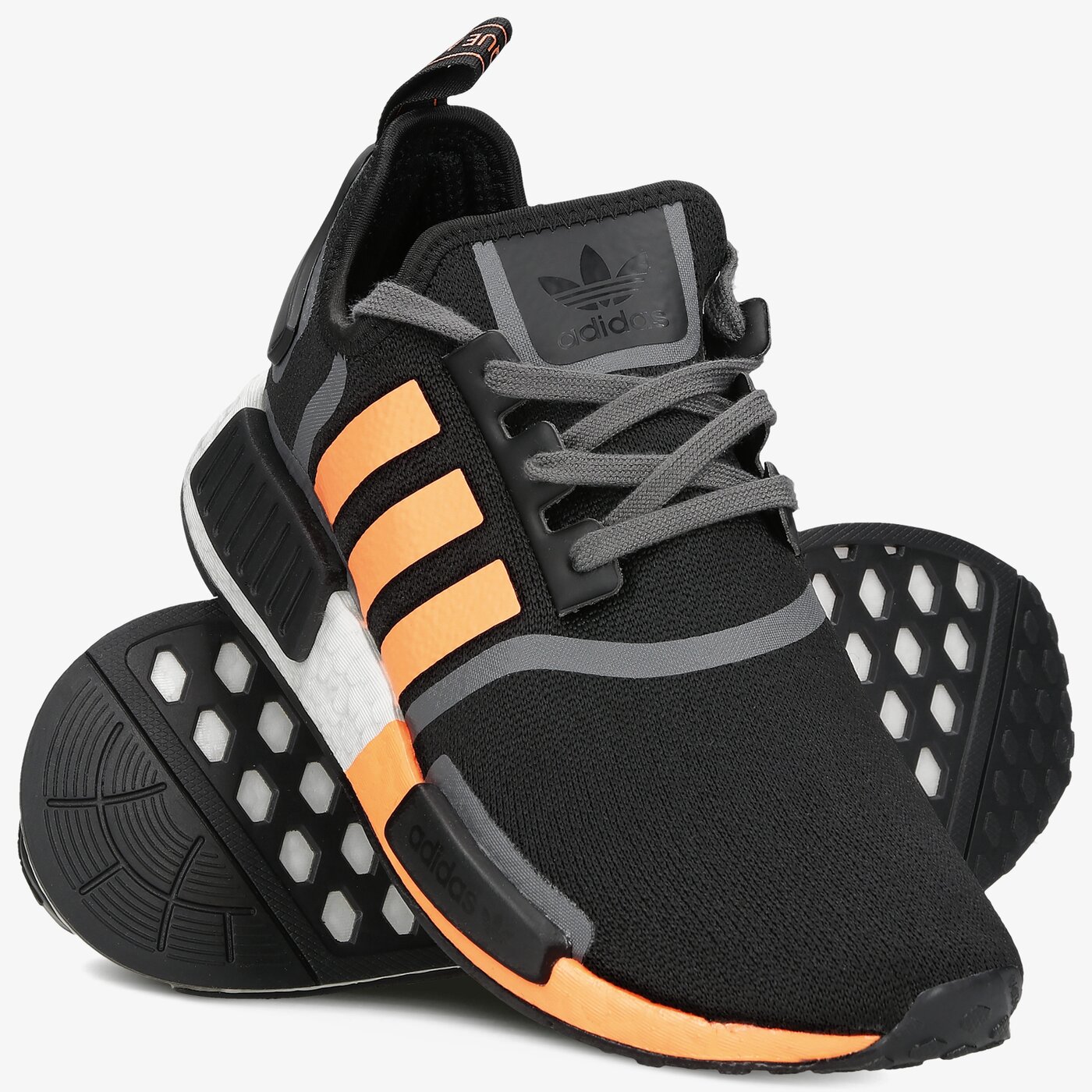 Мъжки маратонки ADIDAS NMD_R1 g55575 цвят черен