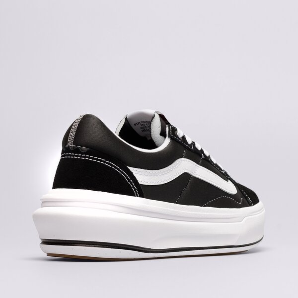 Дамски маратонки VANS UA OLD SKOOL OVERT CC vn0a7q5eba21 цвят черен