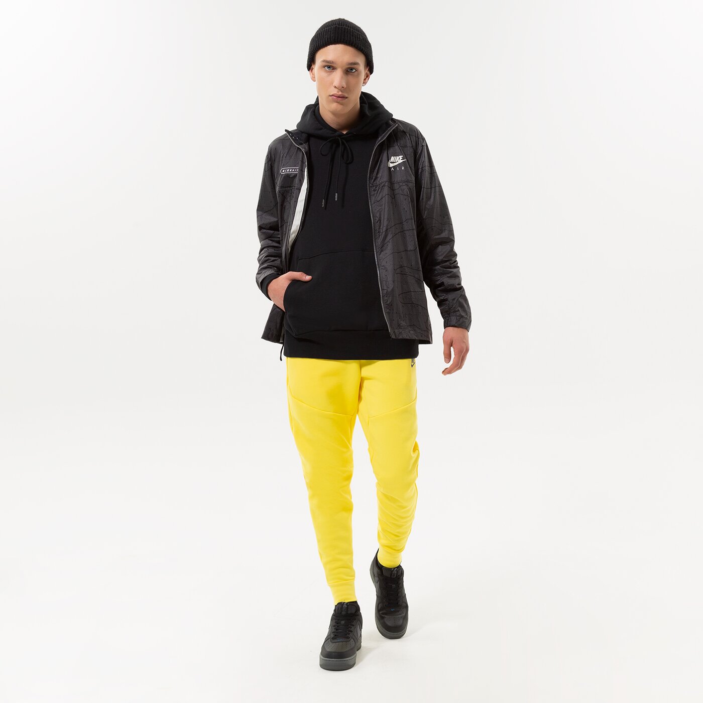 Мъжко преходно яке NIKE ЯКЕ БЕЗ КАЧУЛКА DN2112 dn2112-060 цвят черен