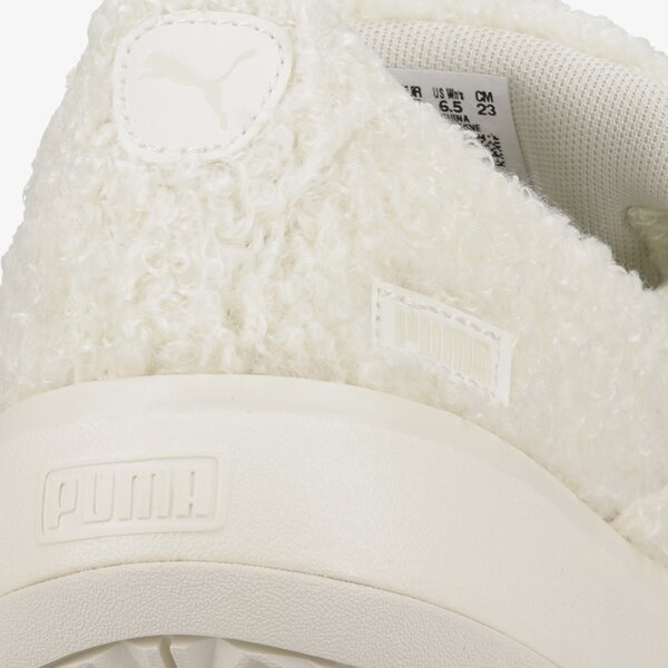 Дамски маратонки PUMA SUEDE MAYU SLIP-ON TEDDY WNS 38488702 цвят бежов