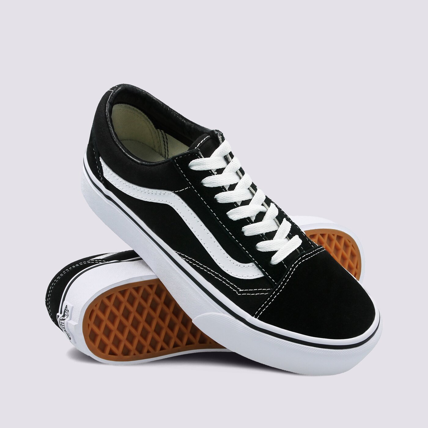Дамски маратонки VANS UA OLD SKOOL PLATFORM OLD SKOOL vn0a3b3uy281 цвят черен