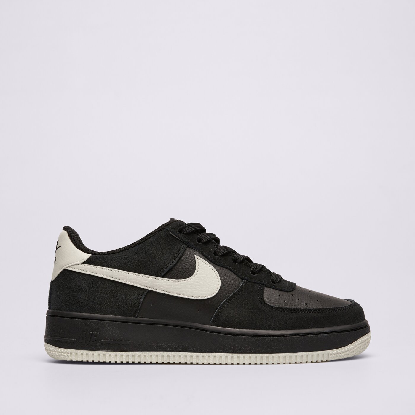 Детски маратонки NIKE AIR FORCE 1 LV8 2 hv4760-001 цвят черен