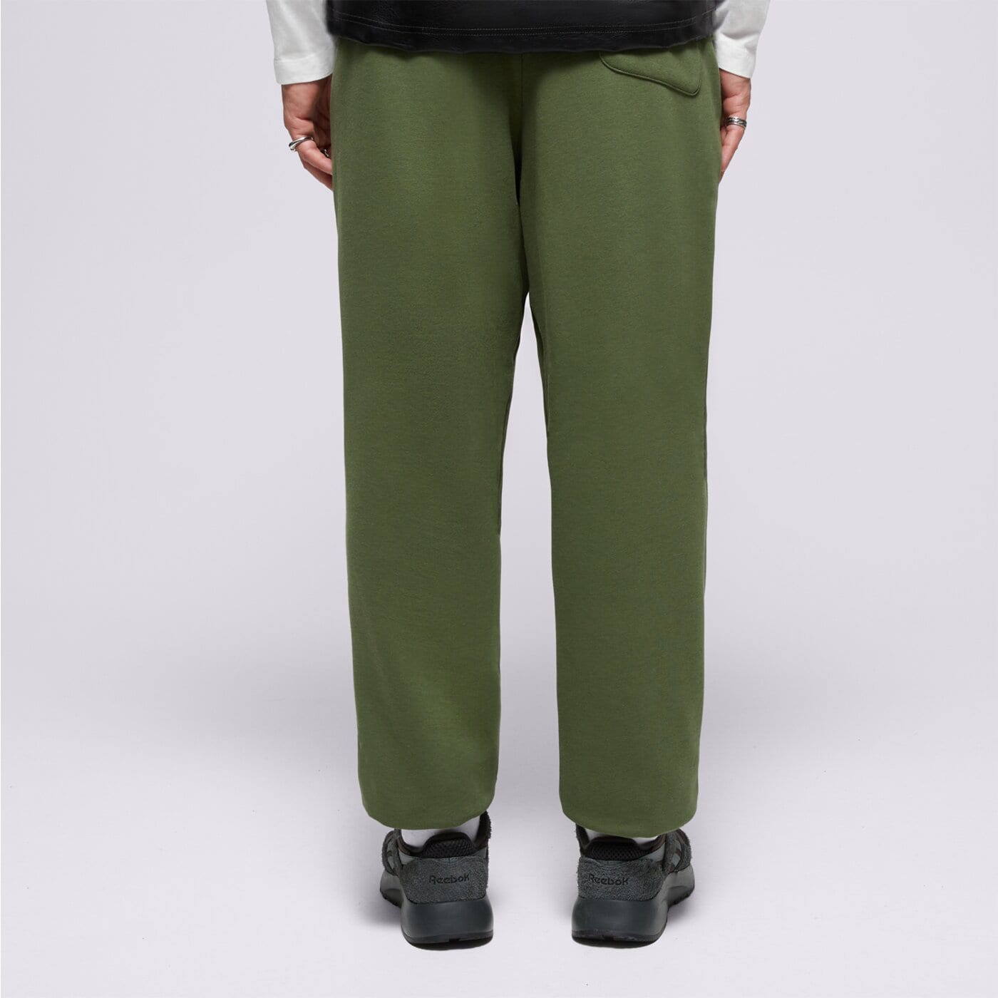 Мъжки панталони REEBOK ПАНТАЛОНИ CL AE PANT 100034577 цвят каки