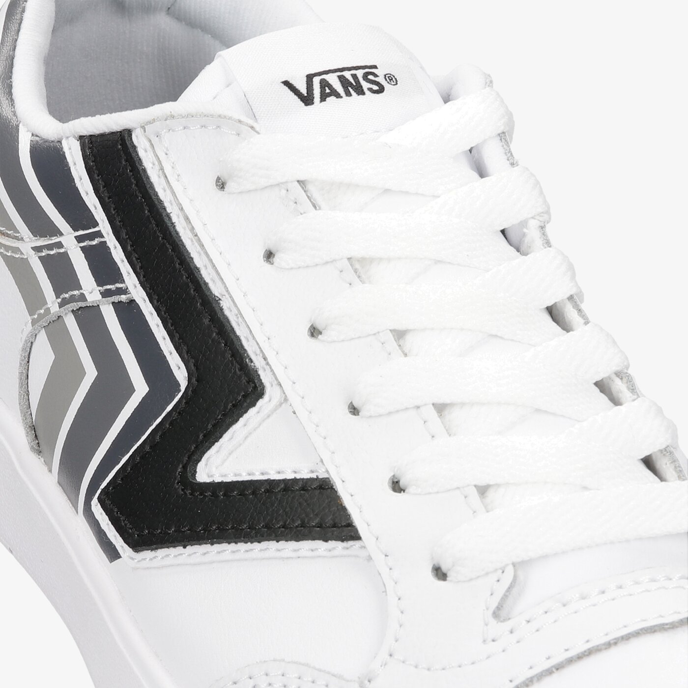 Мъжки маратонки VANS LOWLAND CC vn0a4tzy9p91 цвят бял