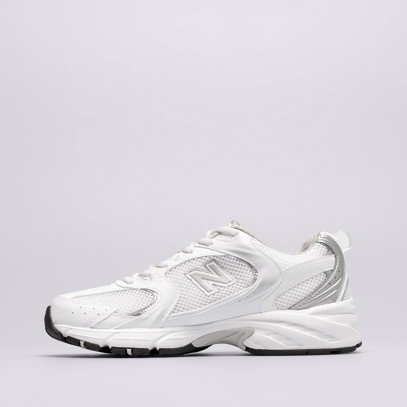 Дамски маратонки NEW BALANCE 530  mr530ema цвят бял