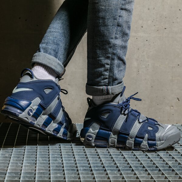 Мъжки маратонки NIKE AIR MORE UPTEMPO '96 921948-003 цвят сив