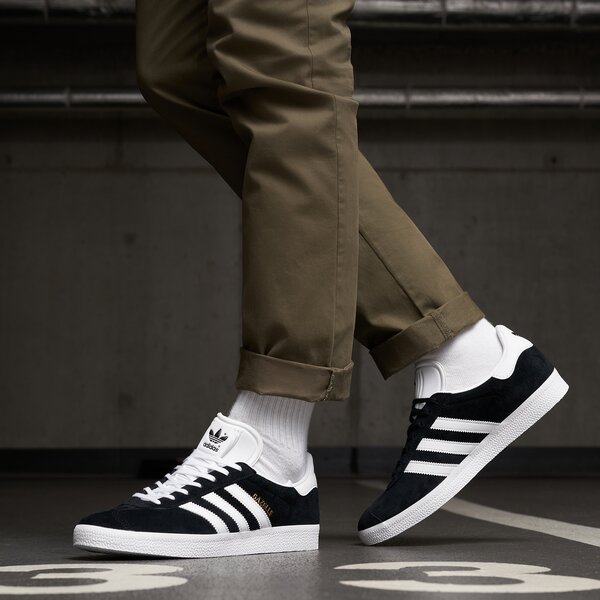 Мъжки маратонки ADIDAS GAZELLE bb5476 цвят черен