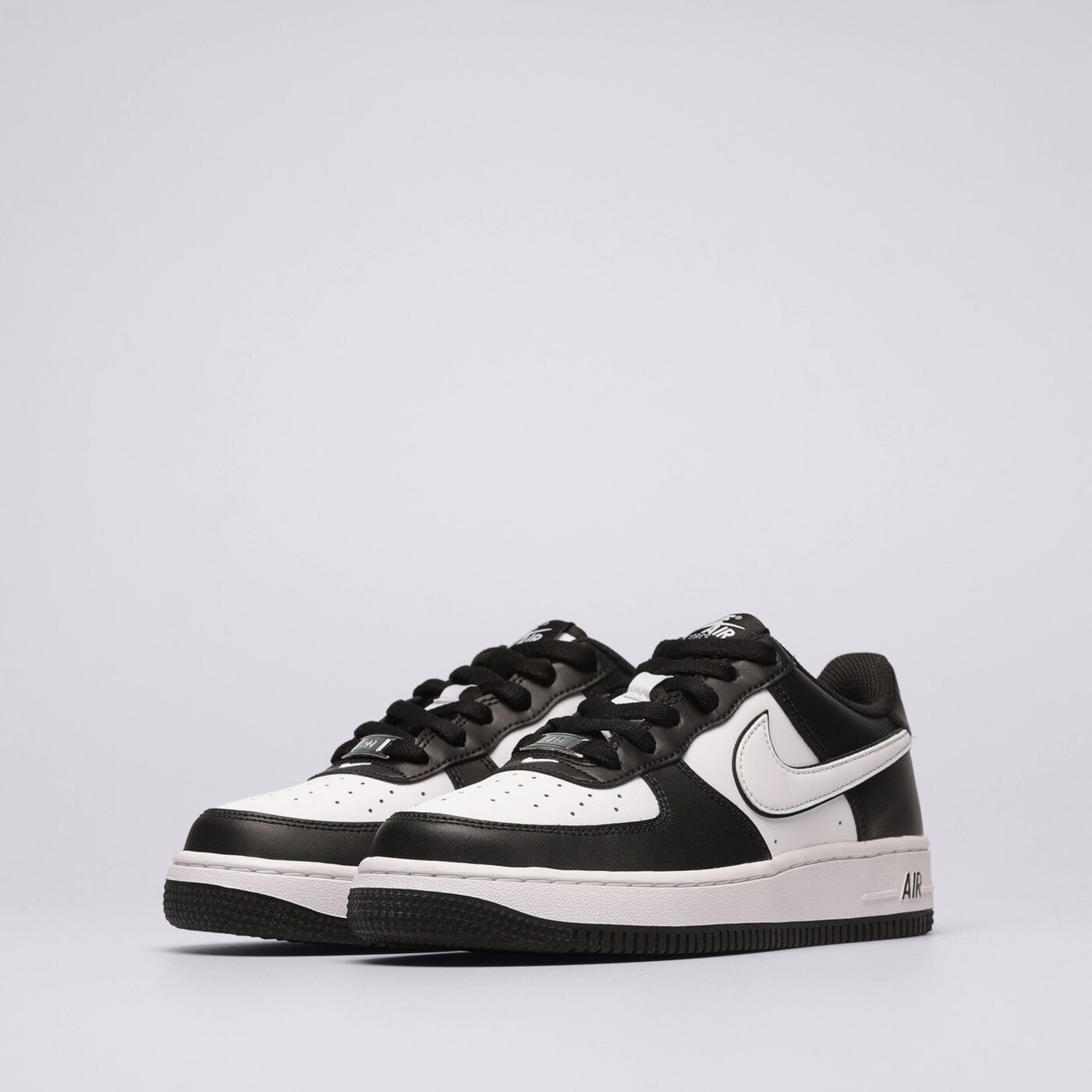 Детски маратонки NIKE AIR FORCE 1 LV8 2 dv1621-001 цвят черен
