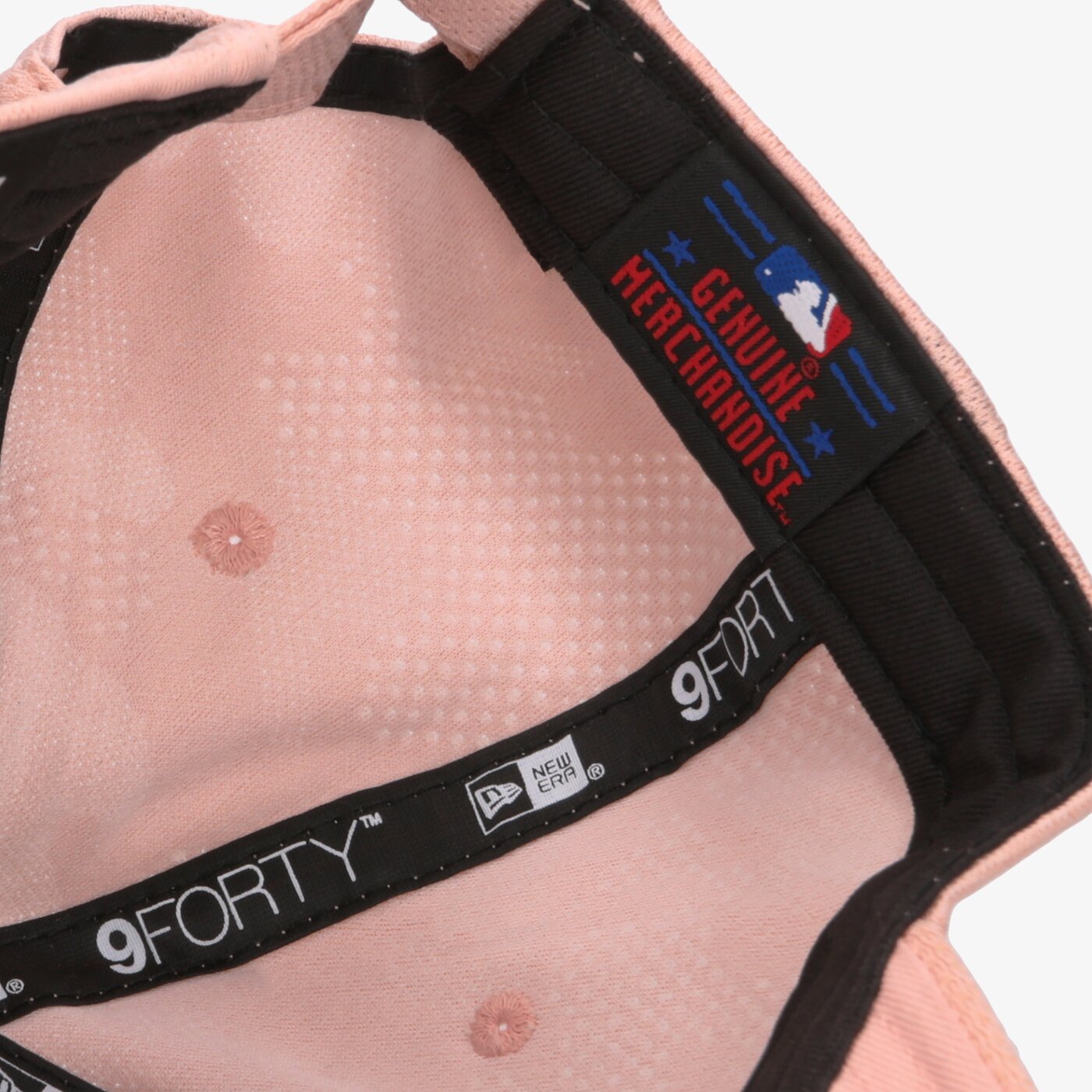 Дамска шапка с козирка NEW ERA ШАПКА ENGINEERED PLUS 9FORTY NEYYAN BSKNVY 12040597 цвят розов