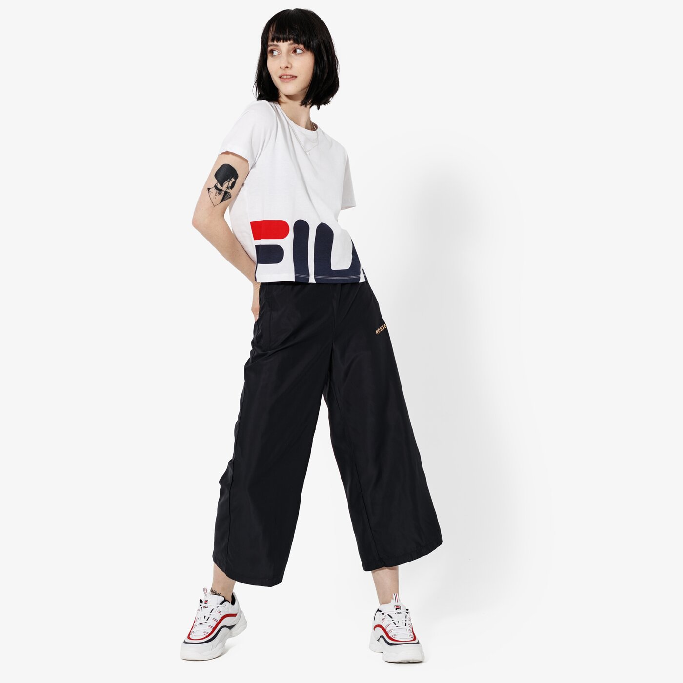 Дамски панталони CONFRONT ПАНТАЛОНИ MARTHA cf19spd10001 цвят черен