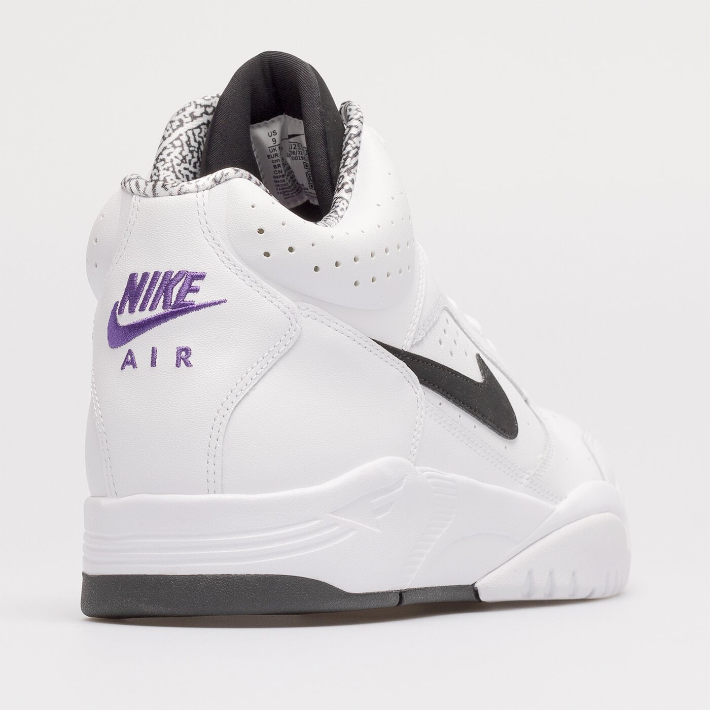 Мъжки маратонки NIKE AIR FLIGHT LITE MID dj2518-100 цвят бял