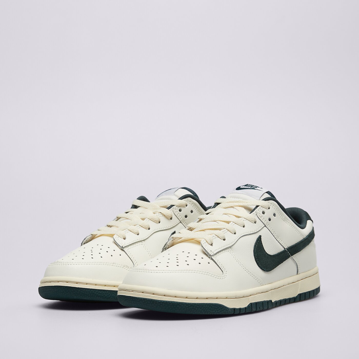 Мъжки маратонки NIKE DUNK LOW fq8080-133 цвят бежов