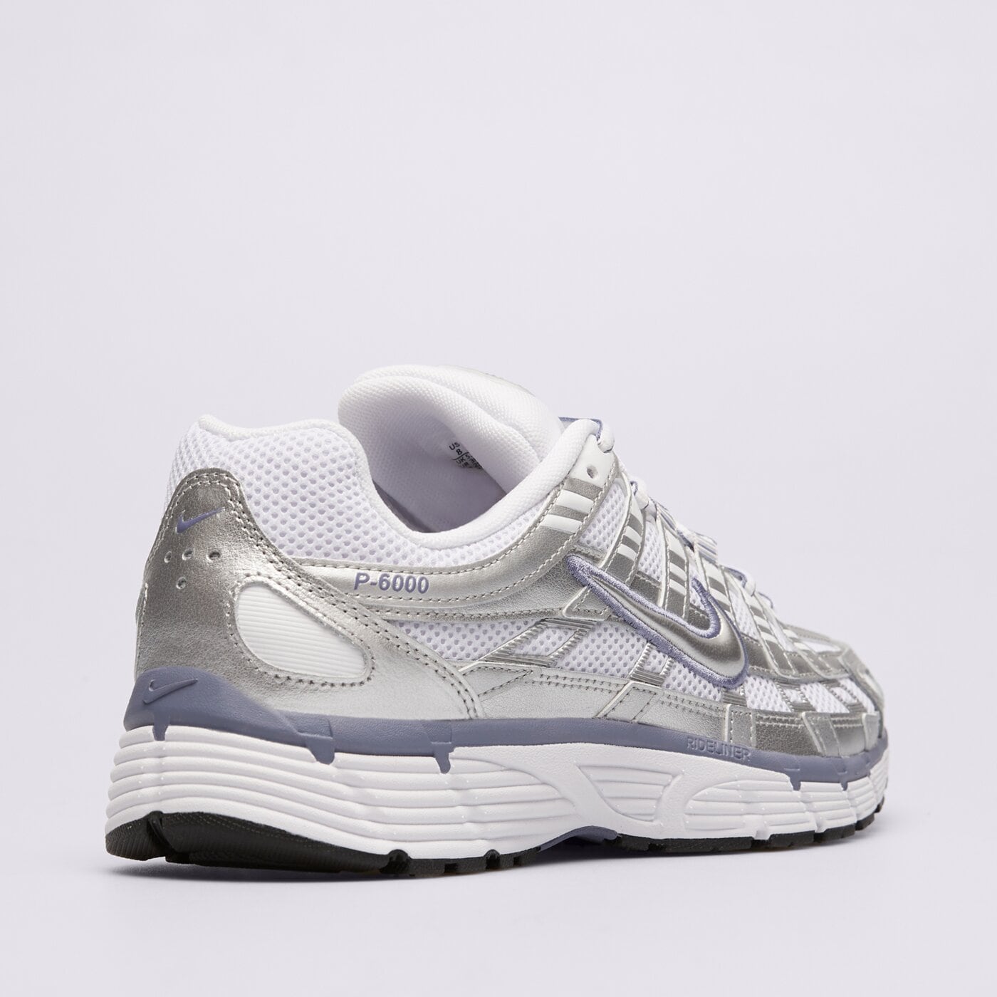 Дамски маратонки NIKE W P-6000  bv1021-014 цвят сребърен