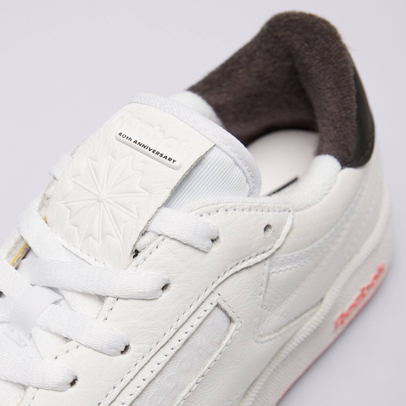 Мъжки маратонки REEBOK CLUB C 85 VINTAGE 100209025 цвят бял
