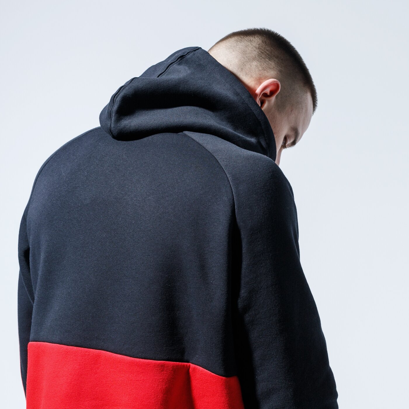 Мъжки суичър NIKE СУИТЧЪР С КАЧУЛКА AIR cj4824-011 цвят черен