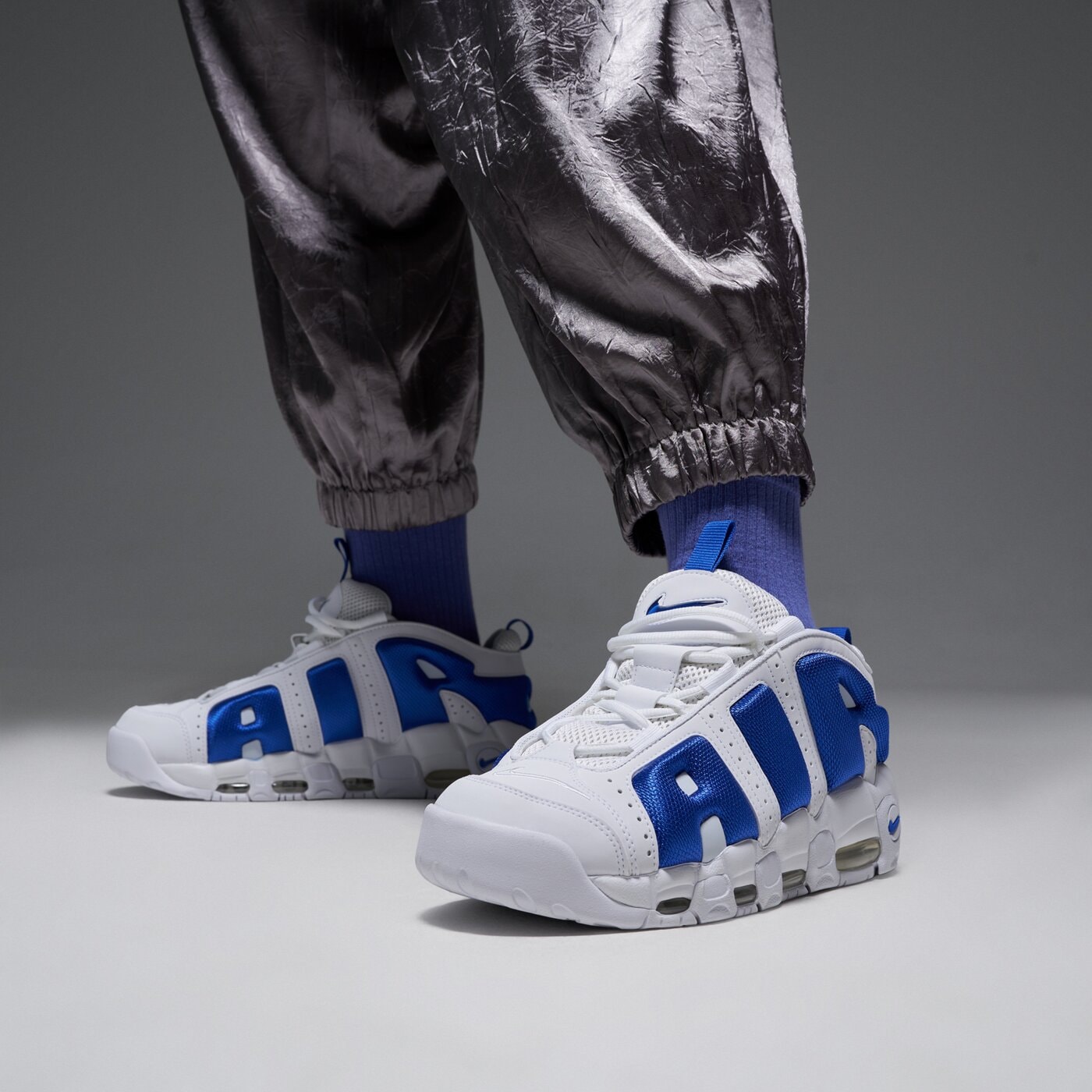 Мъжки маратонки NIKE AIR MORE UPTEMPO LOW fz3055-101 цвят бял
