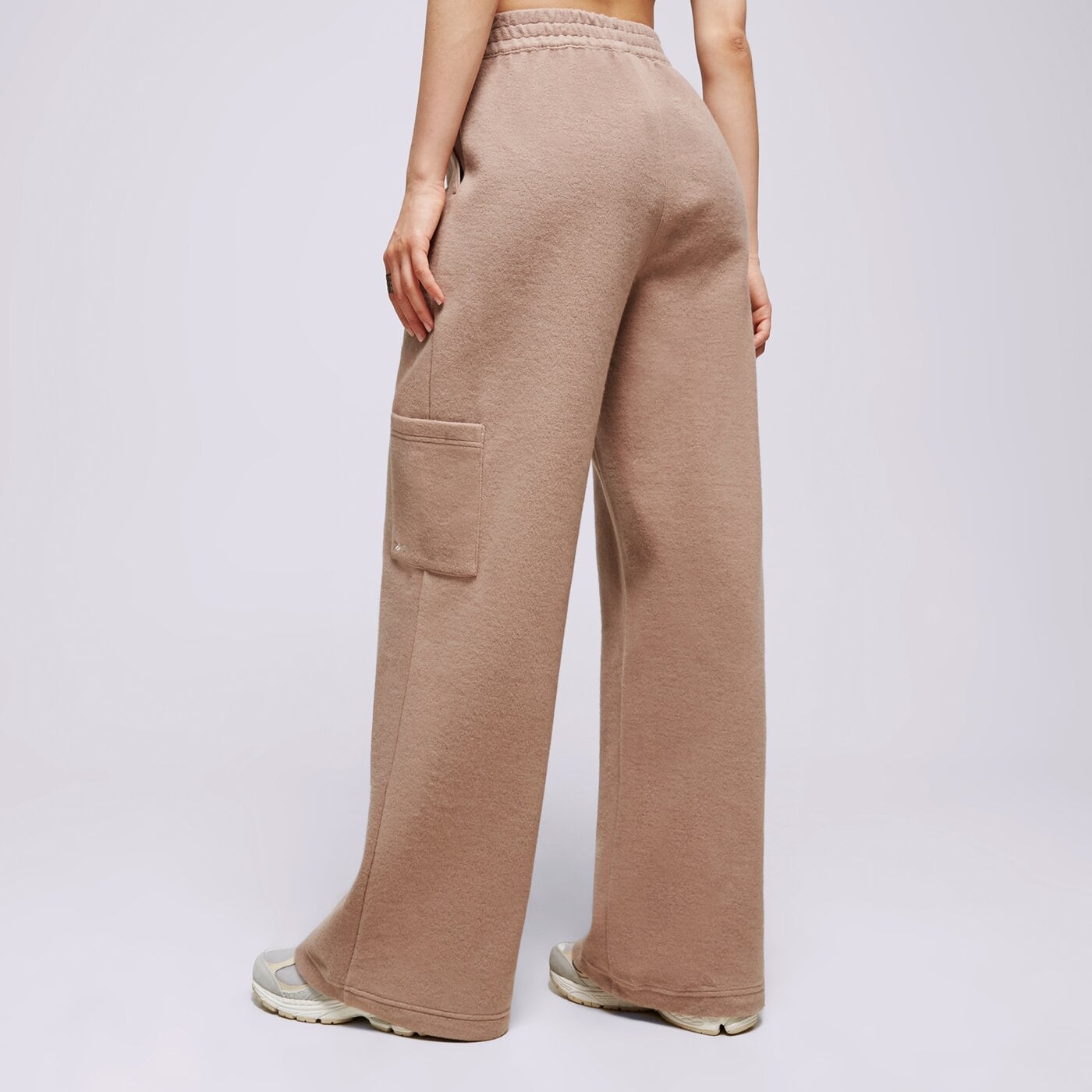 Дамски панталони REEBOK ПАНТАЛОНИ CL WDE FL WIDE LEG PANT hs0384 цвят виолетов