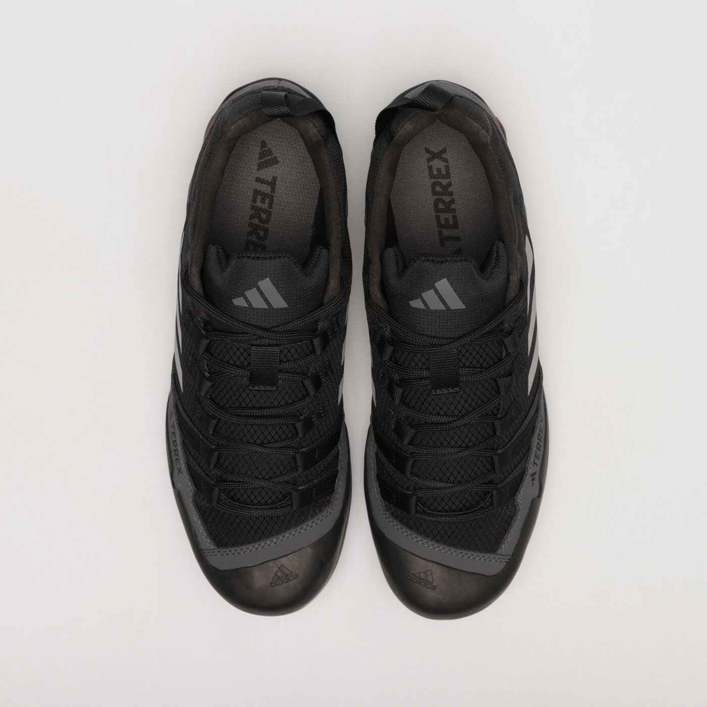 Мъжки зимни обувки ADIDAS TERREX SWIFT SOLO 2 ie6901 цвят черен