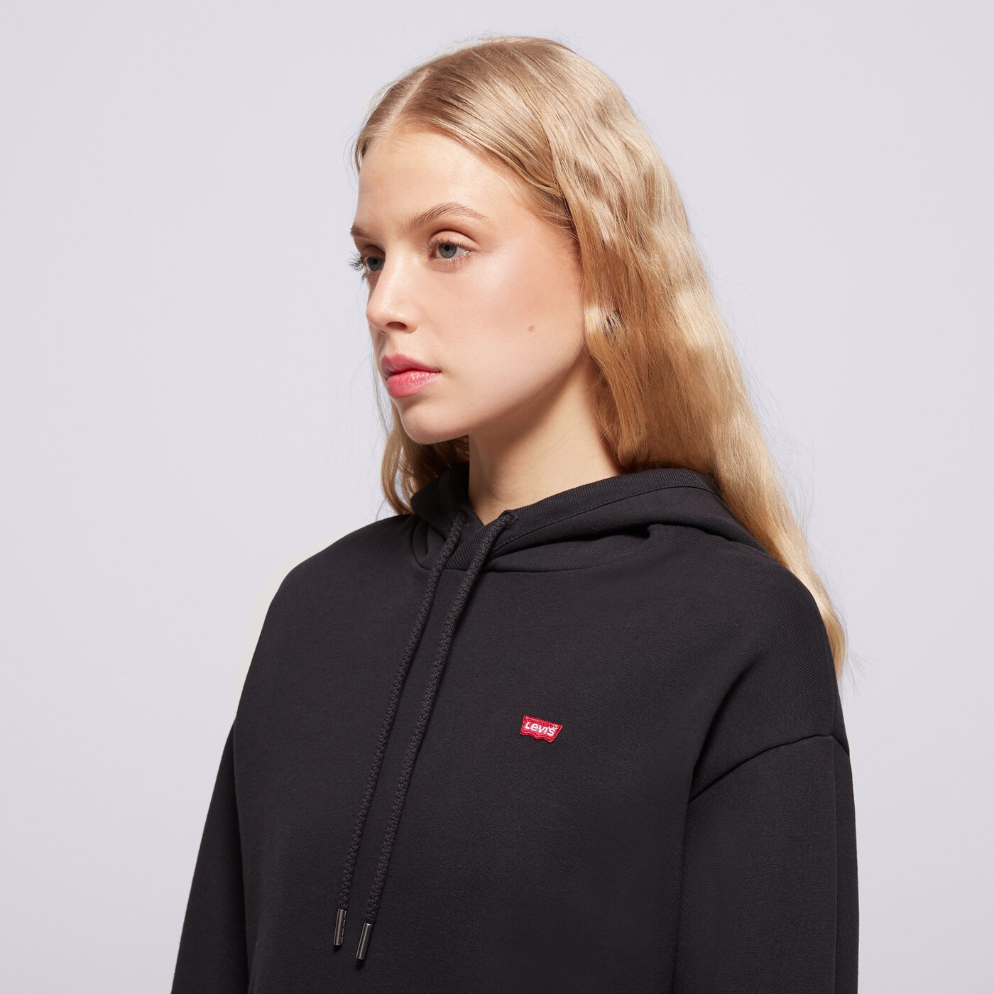 Дамски суичър LEVI'S СУИТЧЪР С КАЧУЛКА STANDARD HOODIE 24693-0002 цвят черен