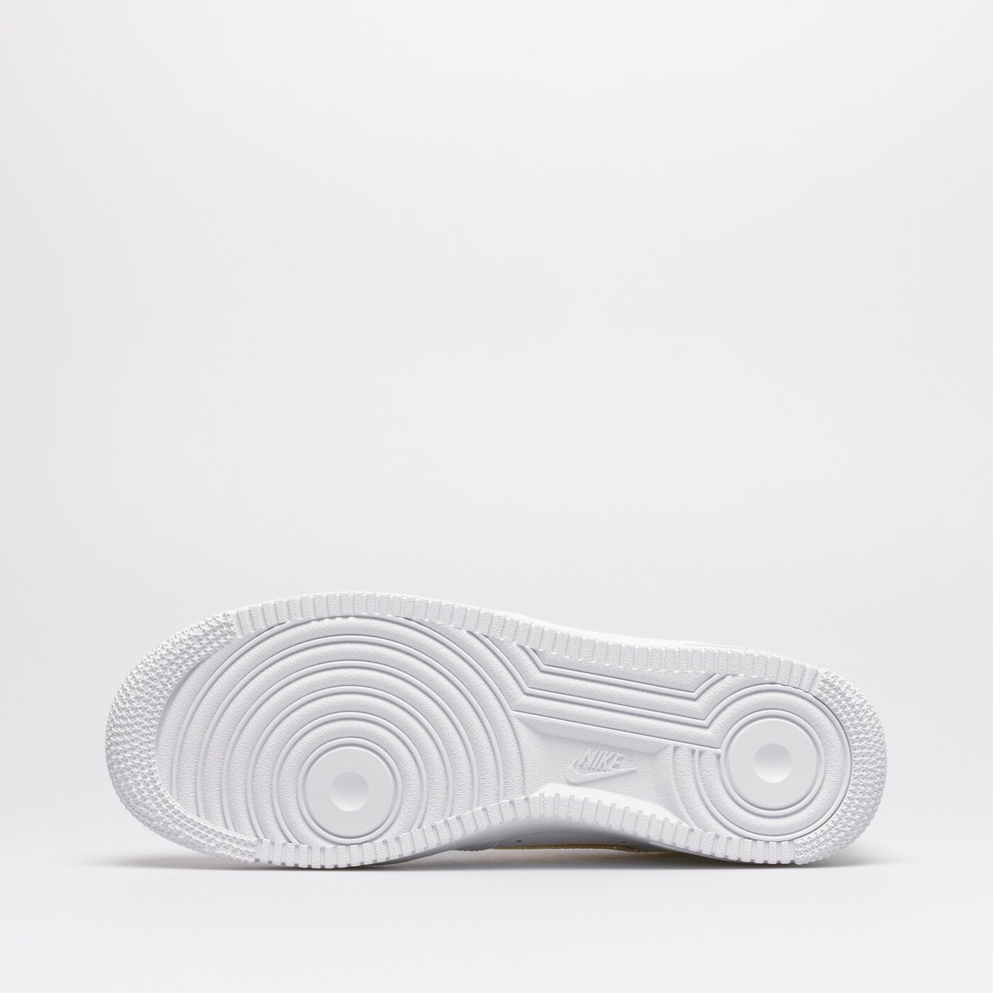 Мъжки маратонки NIKE AIR FORCE 1 '07 dx2646-100 цвят бял