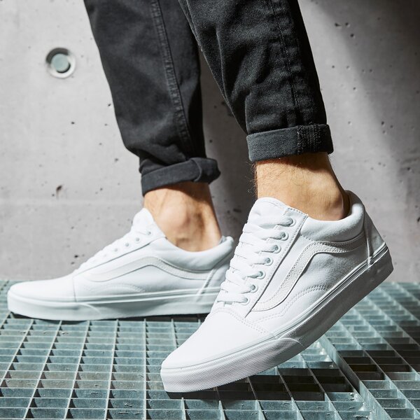 Мъжки маратонки VANS OLD SKOOL  vn000d3hw001 цвят бял
