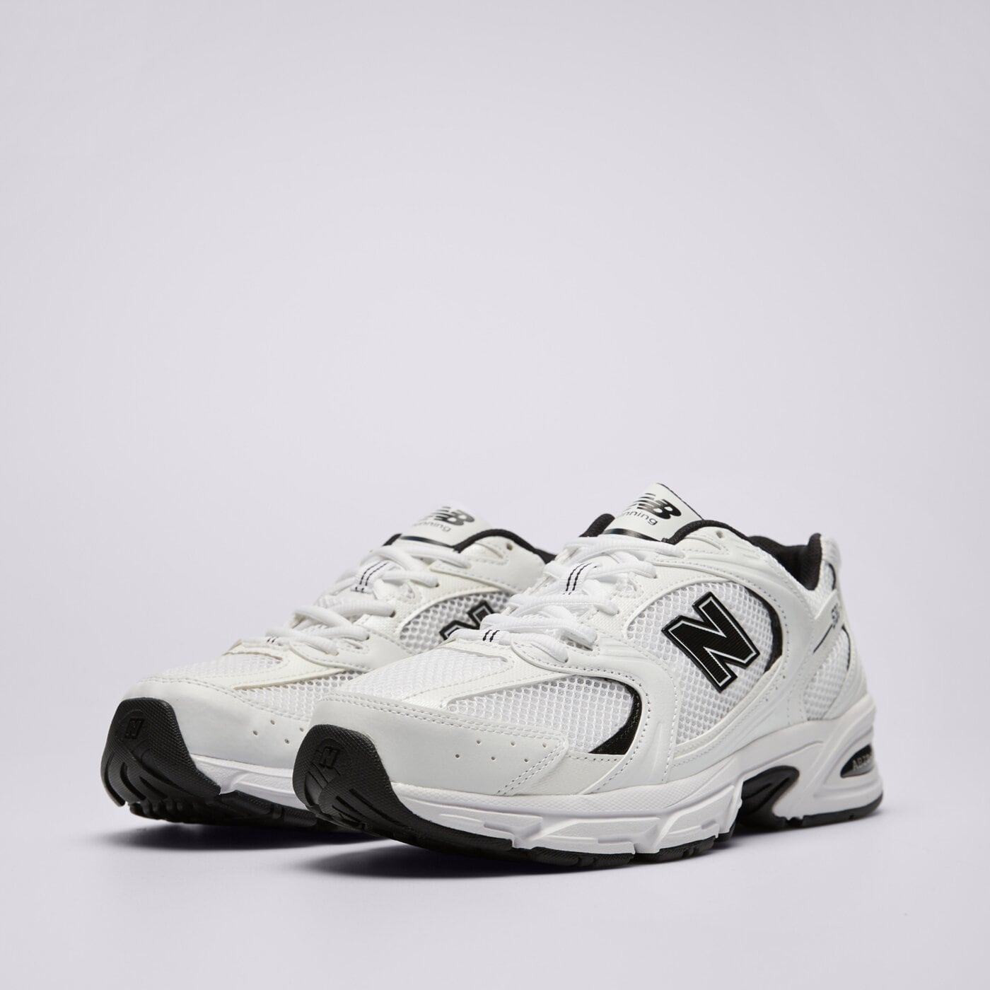 Мъжки маратонки NEW BALANCE 530  mr530ewb цвят бял